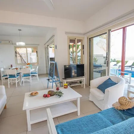 Artisan Seafront Protaras