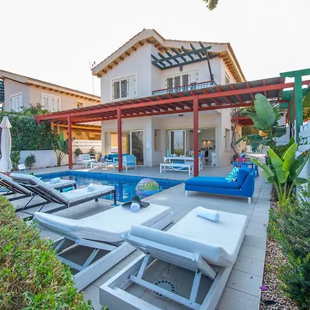 Villa Artisan Seafront