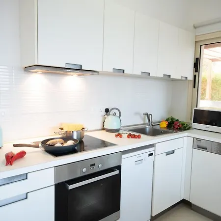 Artisan Seafront * Protaras