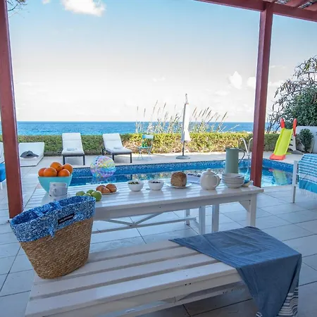 Artisan Seafront Villa *