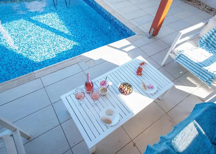 Artisan Seafront * Protaras